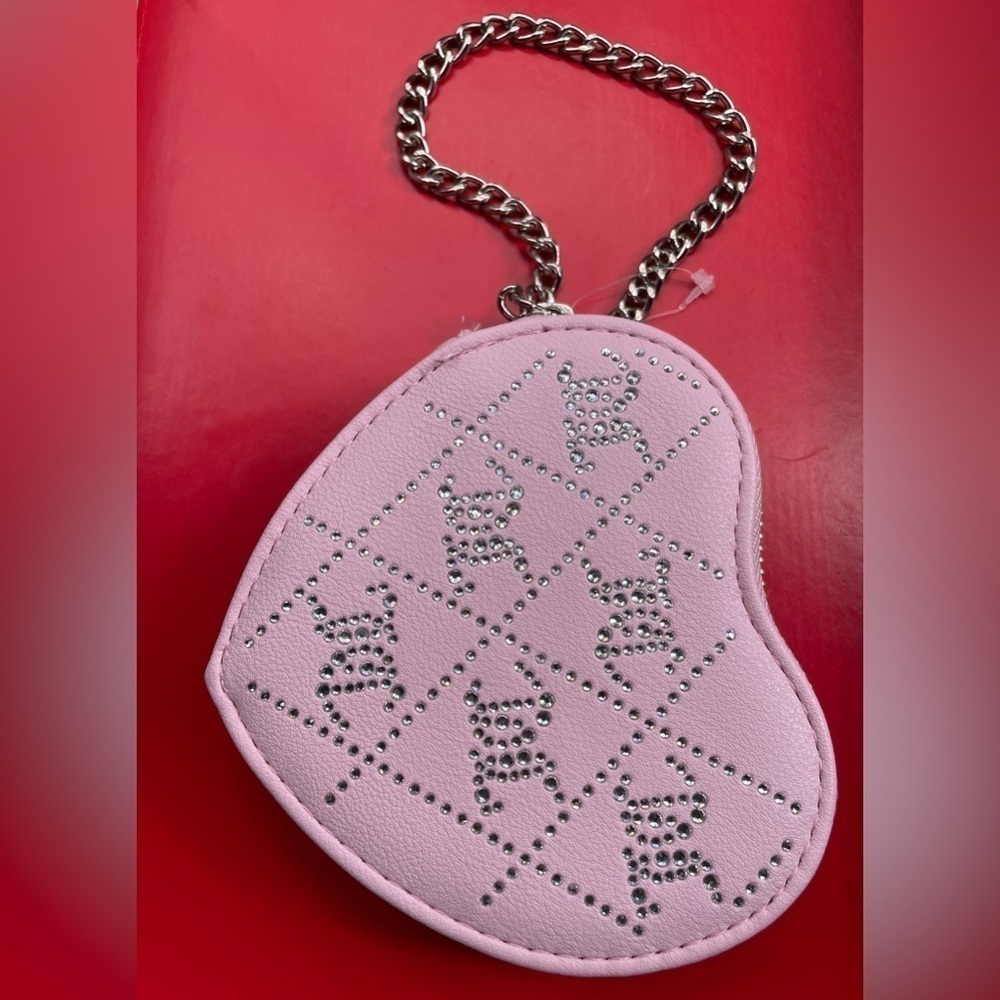 Juicy Couture Pink Heart Wristlet with Silver Chain, Juicy Couture Wallet. - Picture 3 of 10